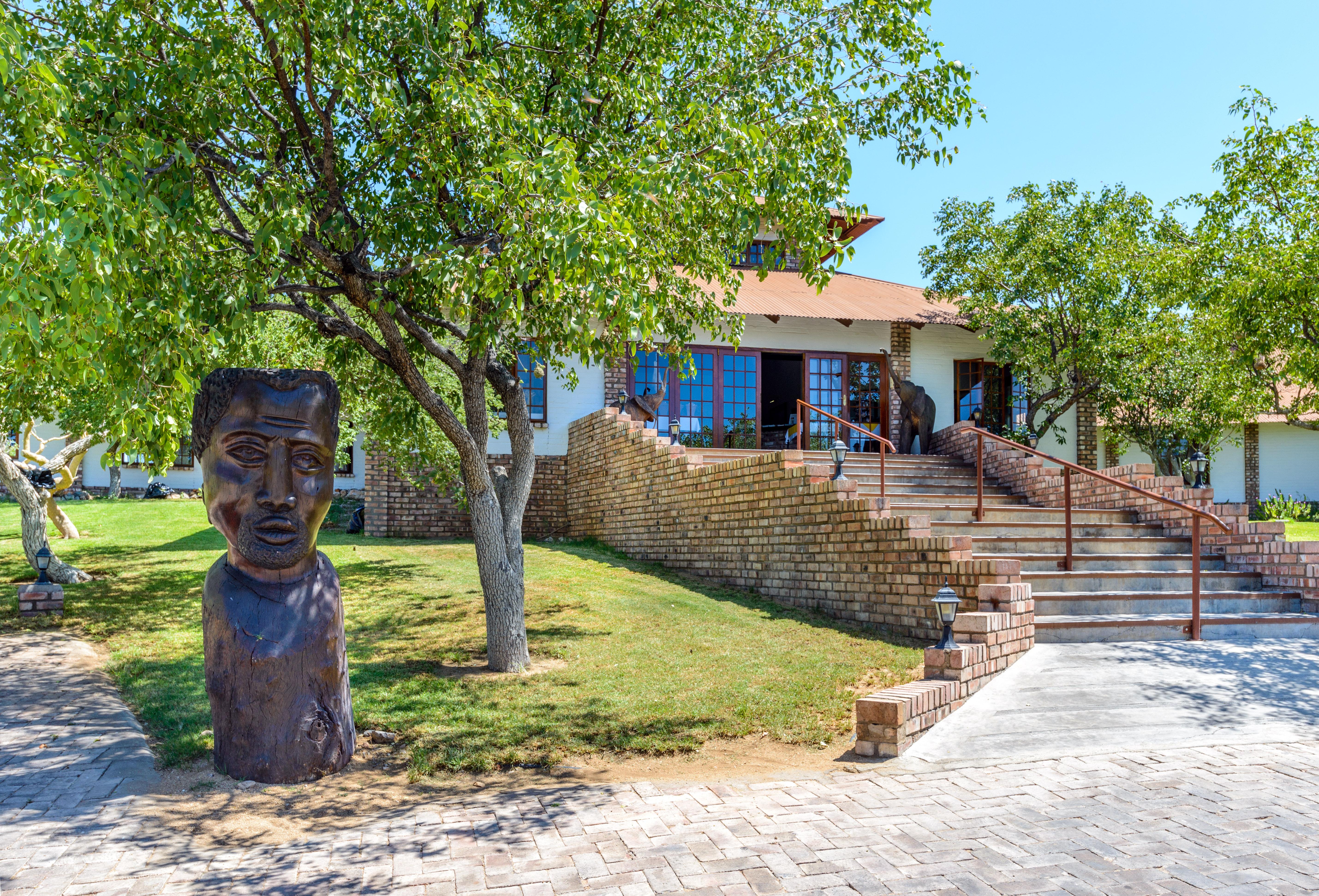 Gondwana Etosha Safari Lodge Okaukuejo Dış mekan fotoğraf