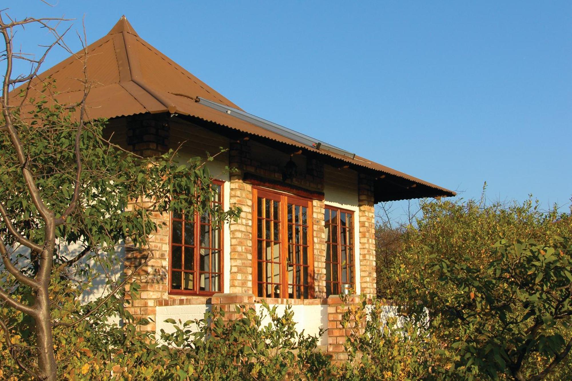 Gondwana Etosha Safari Lodge Okaukuejo Dış mekan fotoğraf