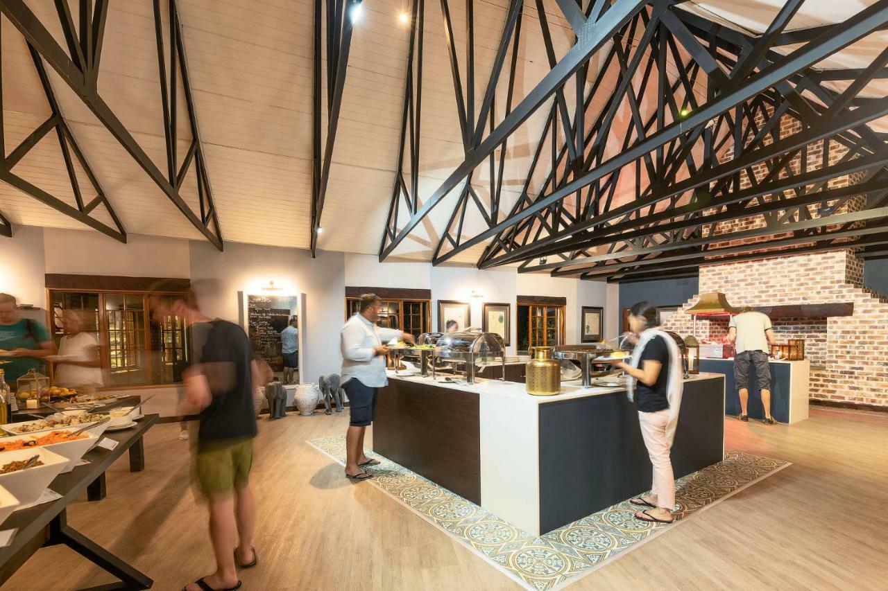 Gondwana Etosha Safari Lodge Okaukuejo Dış mekan fotoğraf