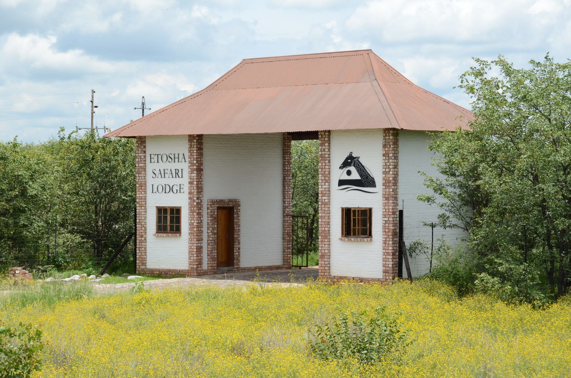 Gondwana Etosha Safari Lodge Okaukuejo Dış mekan fotoğraf